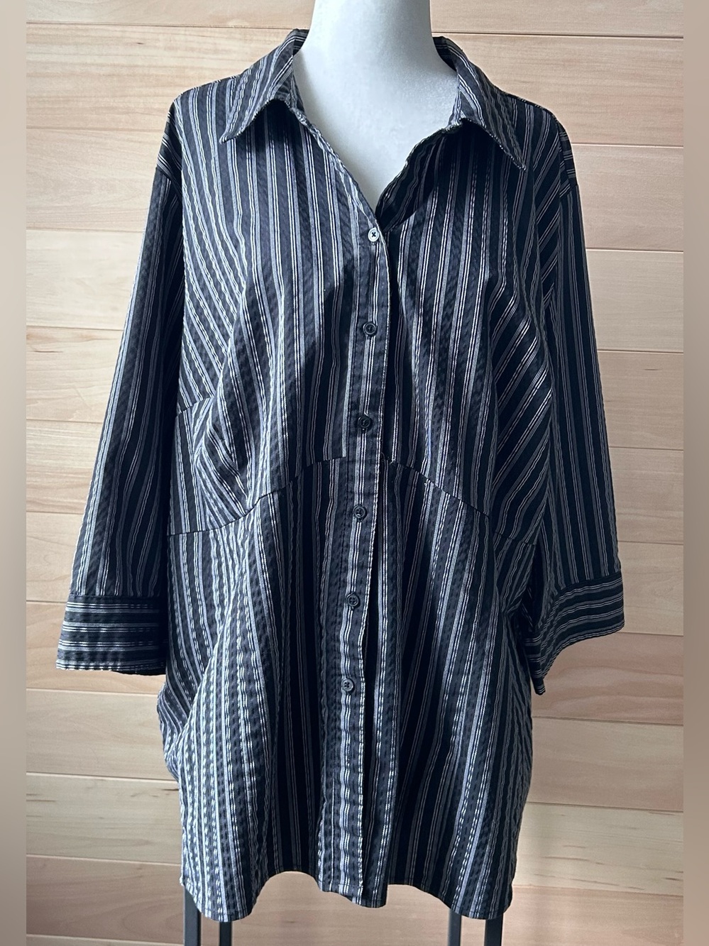 Jessica Black and White Pinstripe Shirt Blouse Size 24W 3XL lightweight buttons